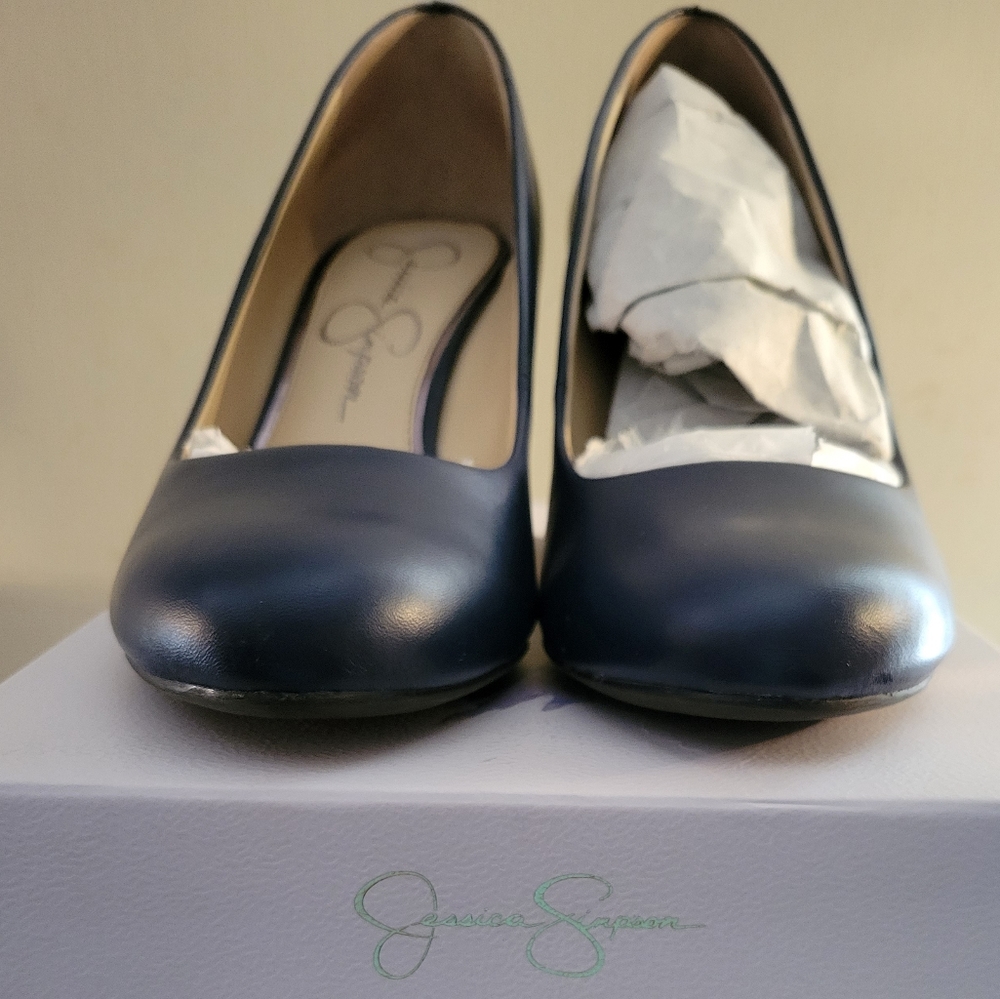 Jessica Simpson Navy Wedge Pump 8M